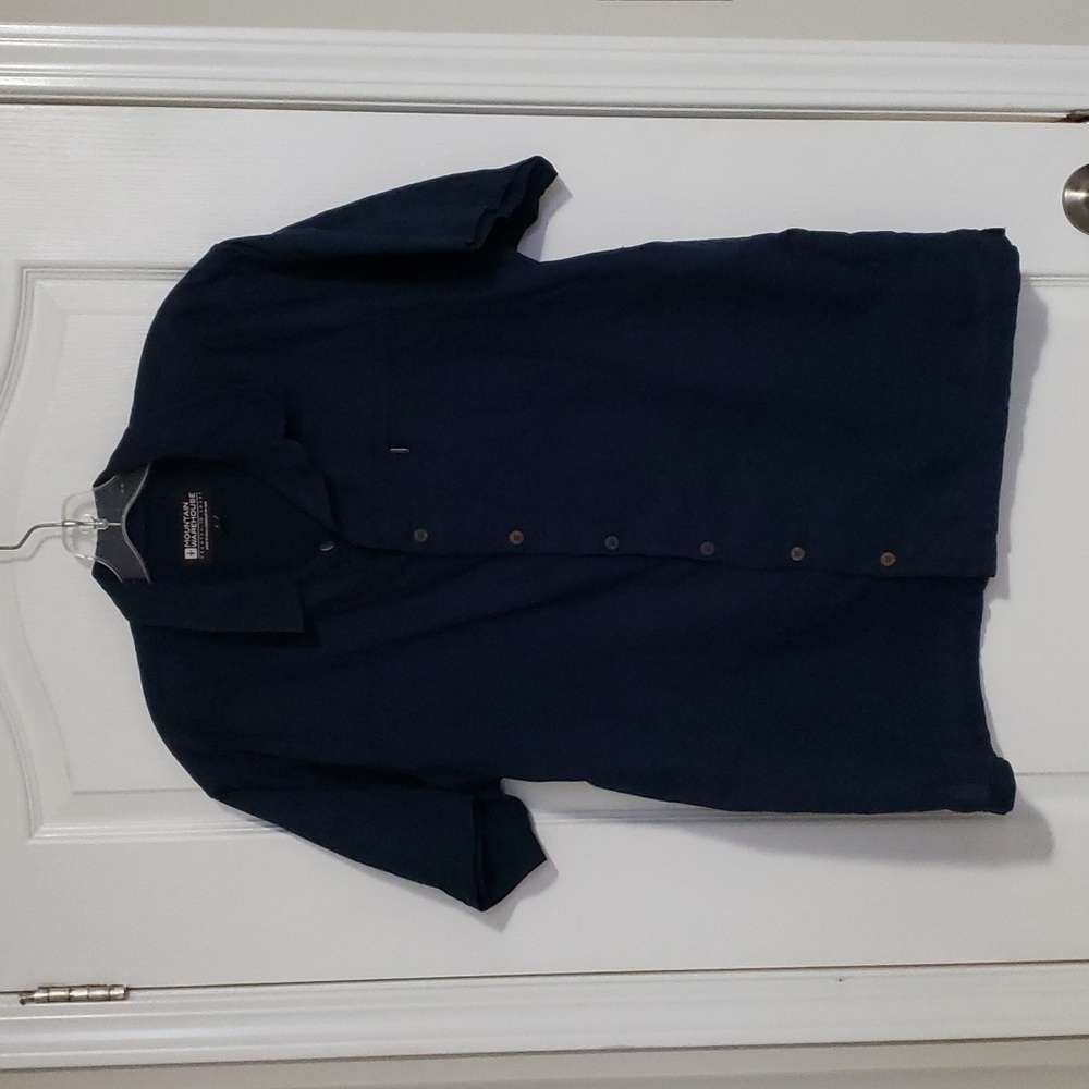 3/$15 Men's cotton button up shirt